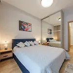 Appartamento River Side Old Town By Comfort
