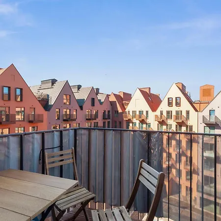 River Side Old Town By Comfort Apartment