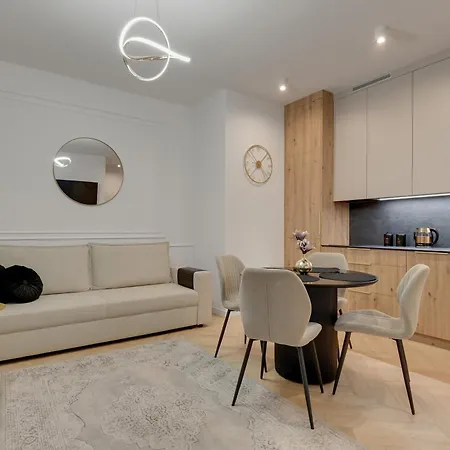 River Side Old Town By Comfort *