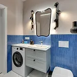 River Side Old Town By Comfort Apartamento